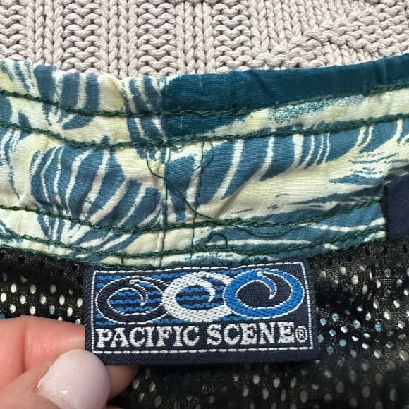 Pacific Scene green Hawaiian print swim shorts size L - Picture 4 of 8